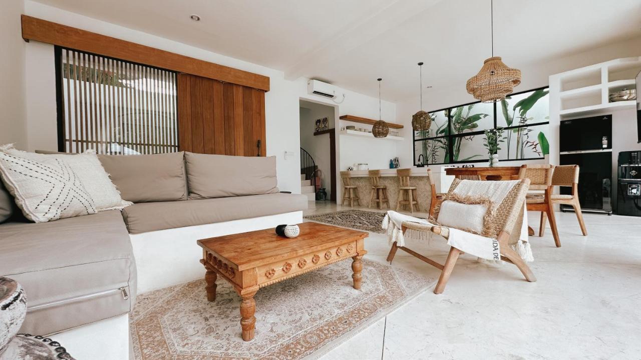 Villa Akhila Canggu Exterior photo